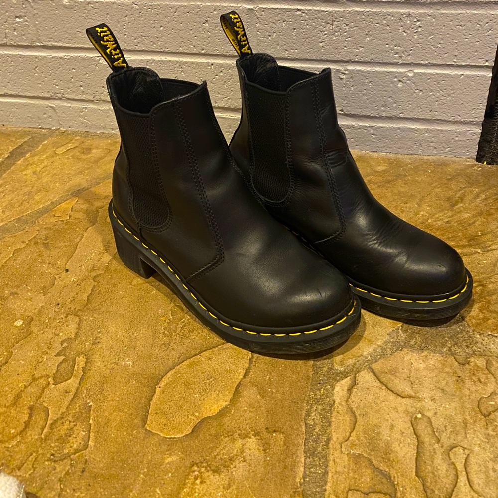 Dr. Martens Cadence with Stacked Heel, Size 9